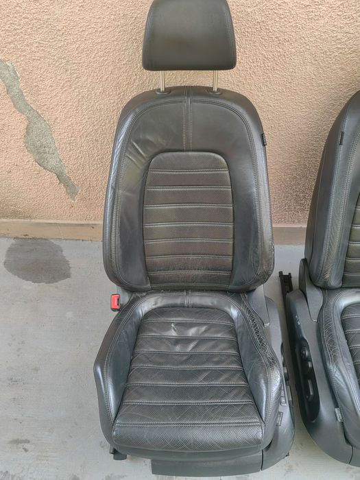 Продавам салон за Фолксваген Пасат б6 комби.