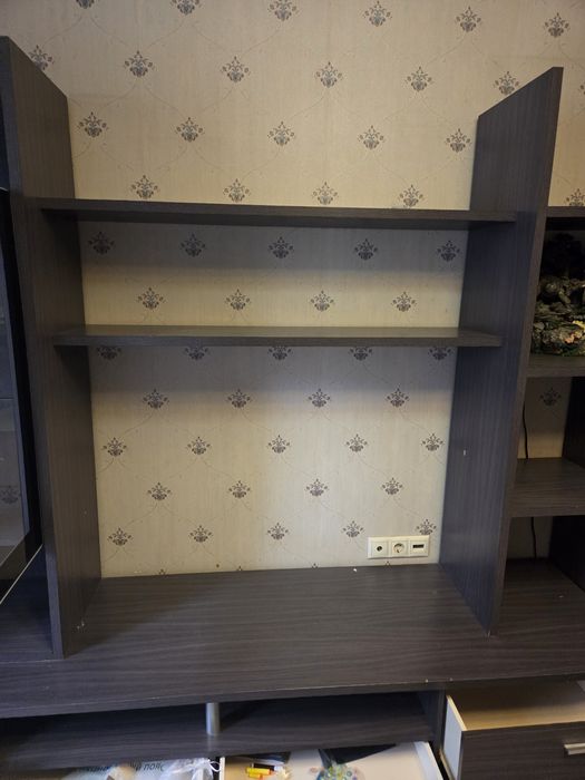 Продам стенку-шкаф срочно