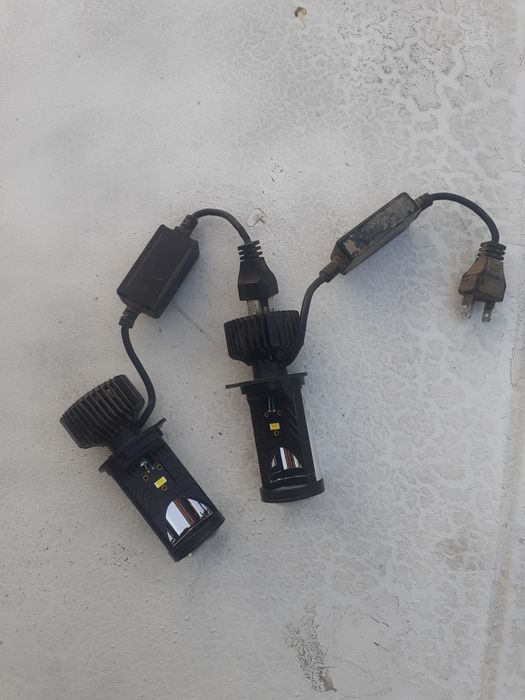 Продам лампочки для фар