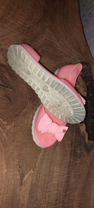 Продам ботинки димесезонные