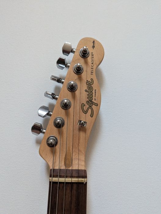 Chitara electrica Squier FSR Affinity Telecaster