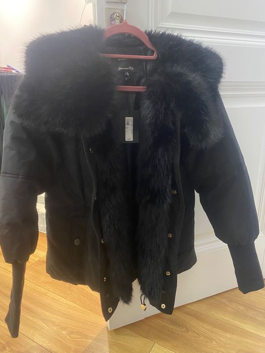 Geaca Noua cu eticheta