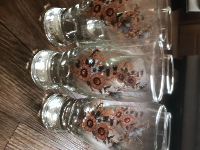 Бокалы 6 штук - 1000 т