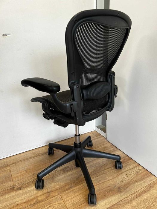 Refurbished Herman Miller Aeron Graphite