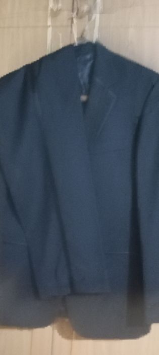 Vind costum bărbătesc