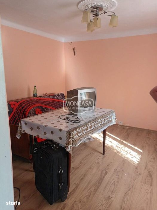 Casa batraneasca zona Popa Sapca, cu teren 1335 mp