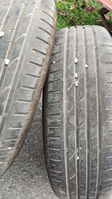 Лятни гуми и джанти 195/65/15 , халогени, теглич и патерица