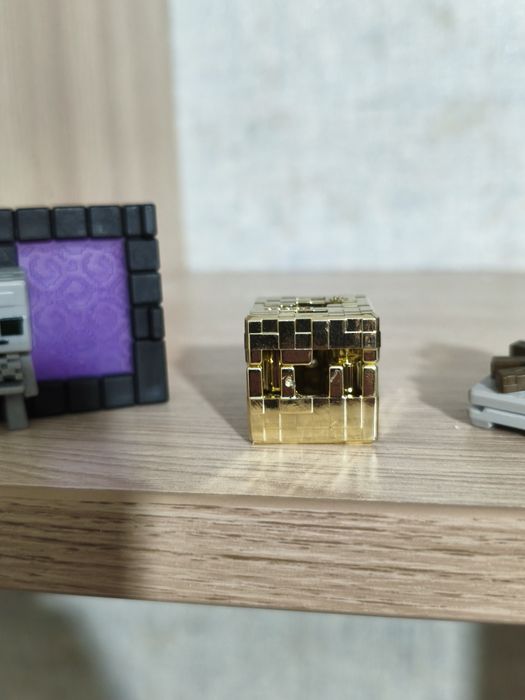 Фигурки Kinder Minecraft