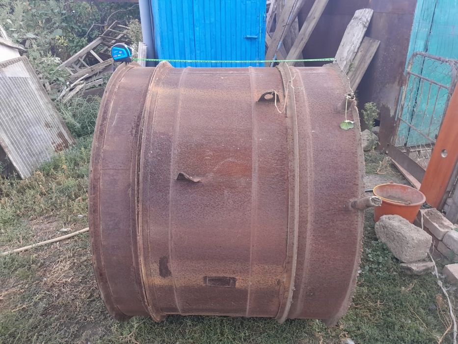 Продам ёмкость не дырявая