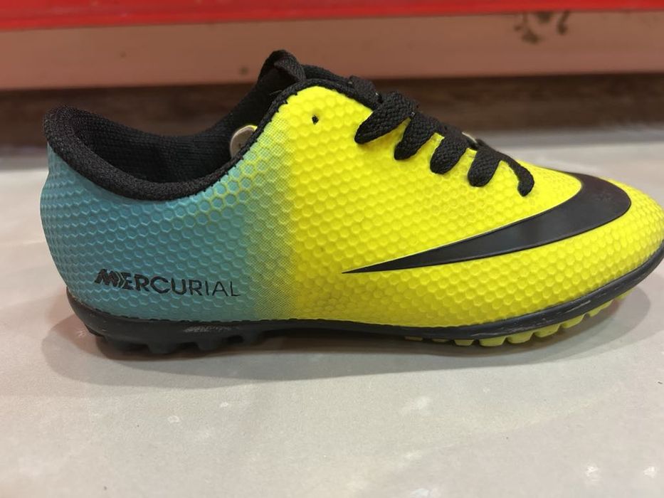 Футболни обувки, бутонки Найк/ Nike