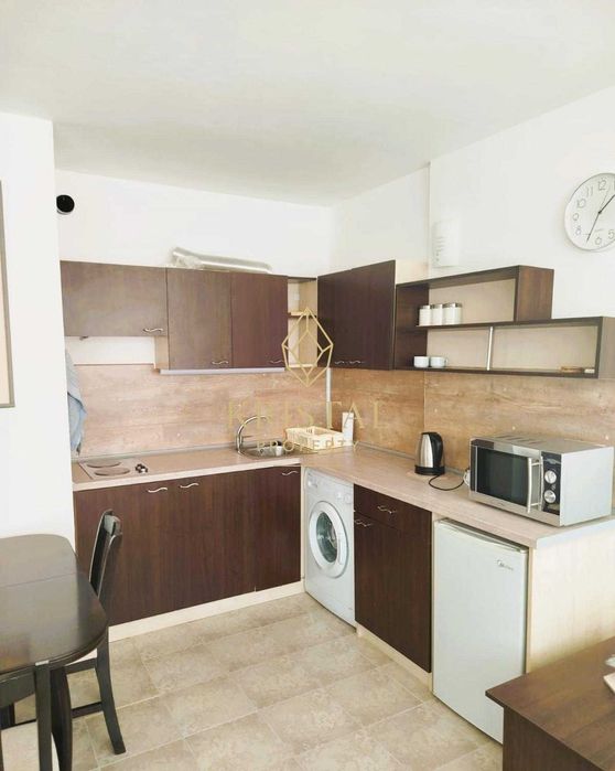 Продава се Двустаен апартамент в к.к. Слънчев бряг - 58 кв.м за 660 €/кв.м - Снимка #1