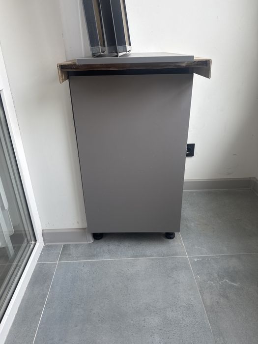 Шкаф отдам даром