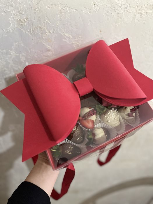 клубника в шоколаде