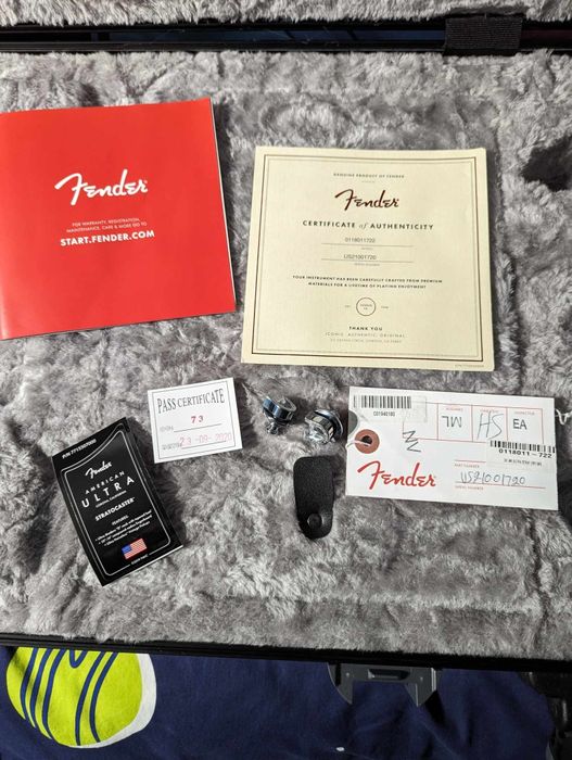 Fender Ultra Stratocaster-USA