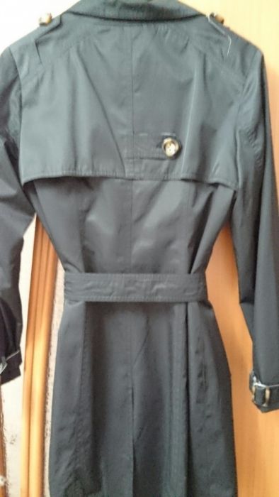 Плащ женский, черный