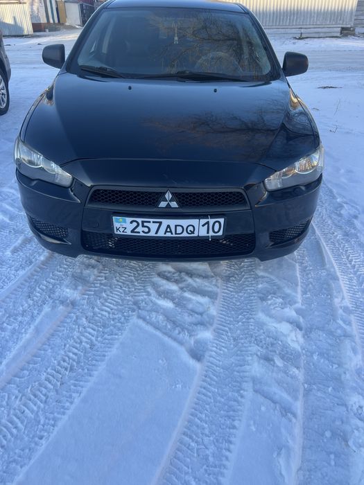 Продам лансер 10