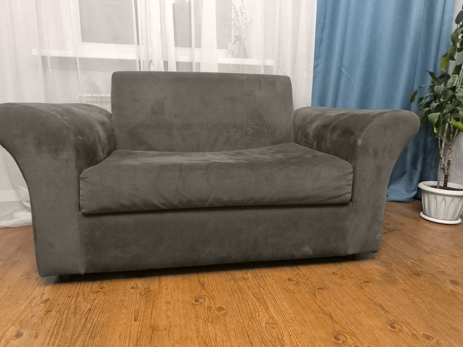 Диван раскладной серый