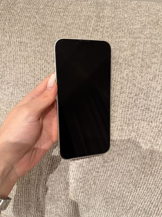 Iphone 14 plus 128gb бял