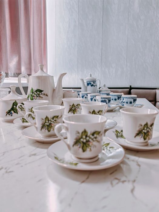 Кофейный сервиз на ню6-ть персон