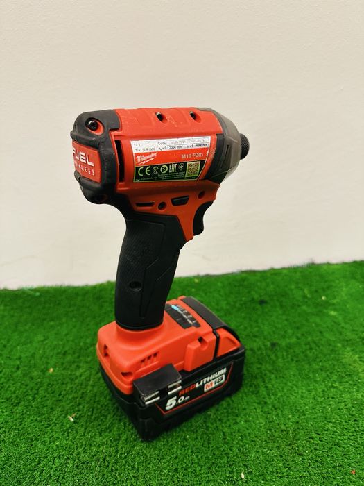 Impact Milwaukee M18FQID