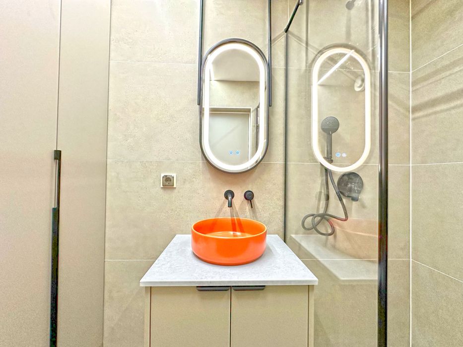 Продава се Тристаен апартамент в София, Младост 4 - 107 кв.м за 3272 €/кв.м - Снимка #11