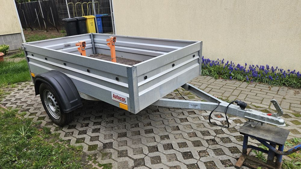 Remorca Autocar 750 kg