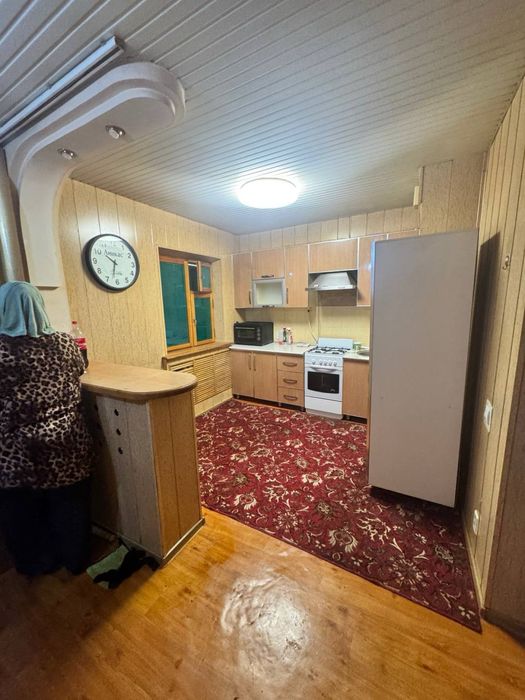 Продам 4 комнатную