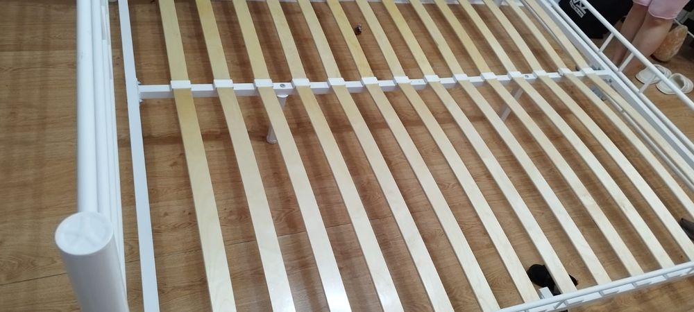 Продается двухспальная кровать