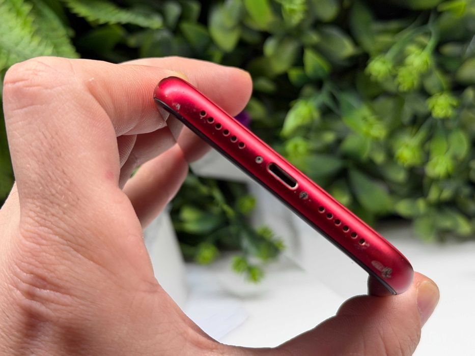 iPhone 11 64GB 100% батерия RED