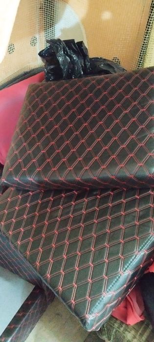 Продам кожанные кресла