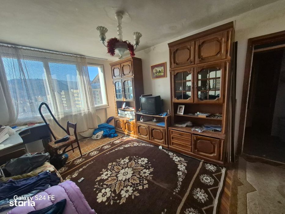 Apartament 3 camere – Etaj 10 – Vedere superbă – Dărmănești