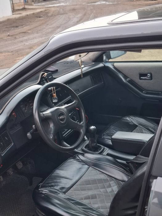 Audi 80 b4 в хорошем состоянии