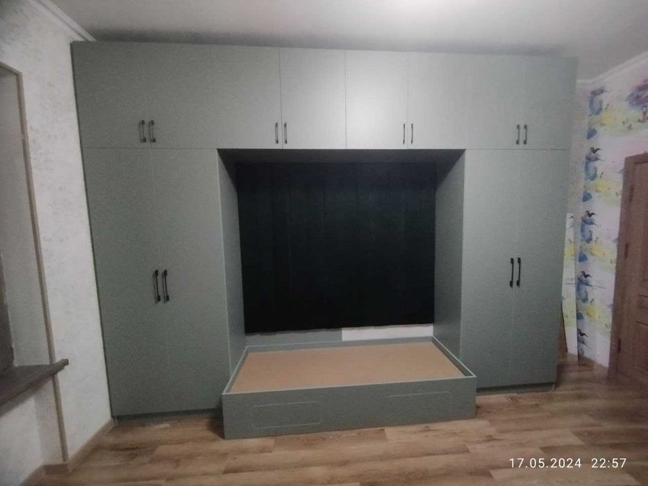 Кухни,шкафы,комоды на заказ