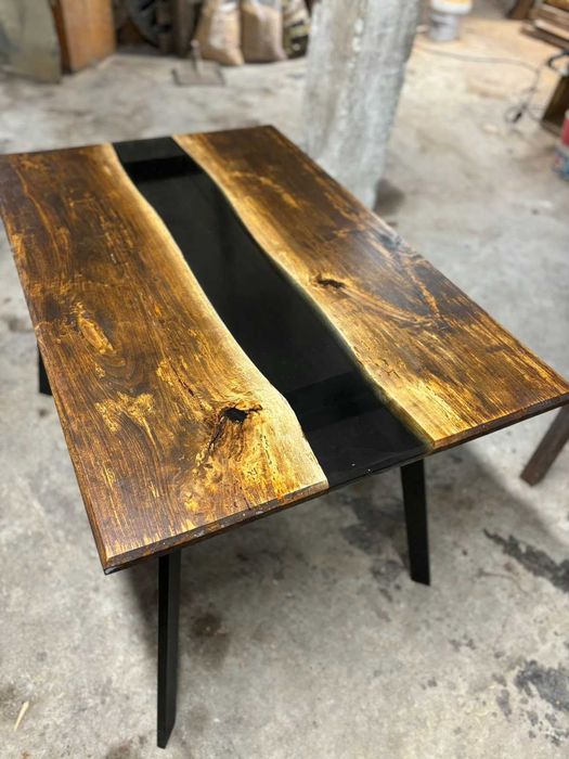 Маси с епоксидна смола от липа