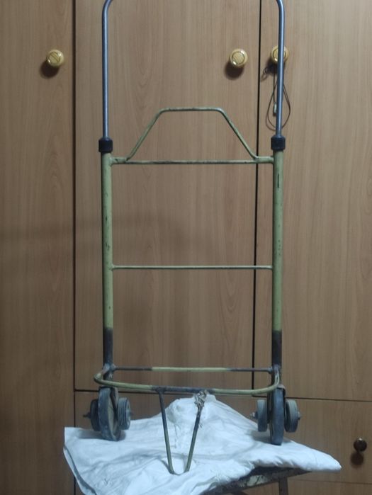 Продается хозяйственная тележка 70тыс.сум