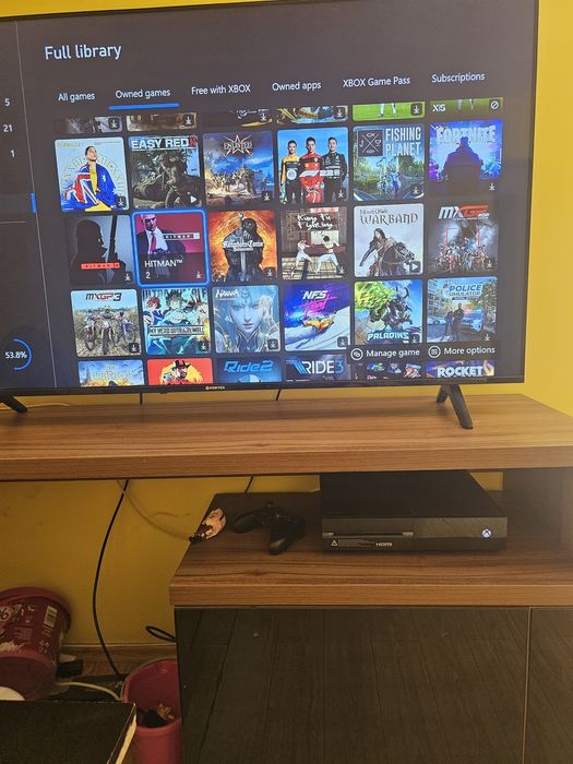 Vand Xbox one   2 controllere