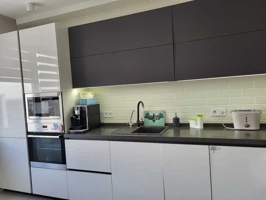 Двустаен имот в кв.Красно село