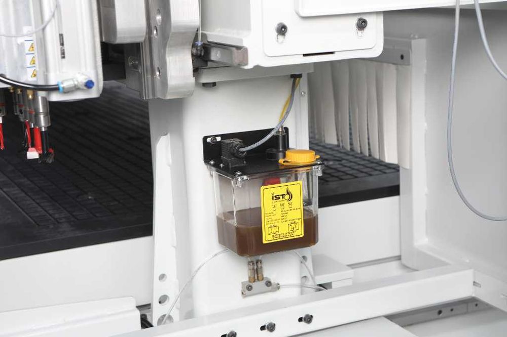 Router CNC Nesting profesional MobilaPAL/MDF magazie 13scule și Vacuum