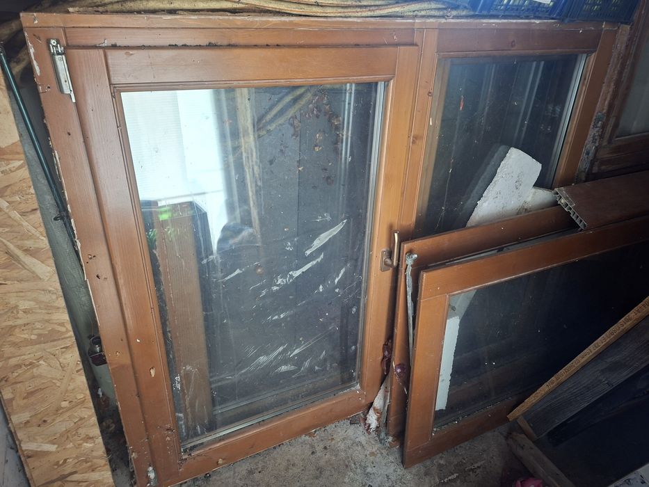 Geamuri usi de balcon termopan lemn