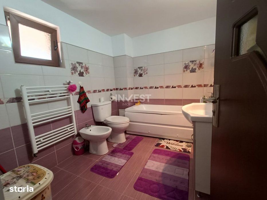 Casa 5 camere-strada principala - Tomesti
