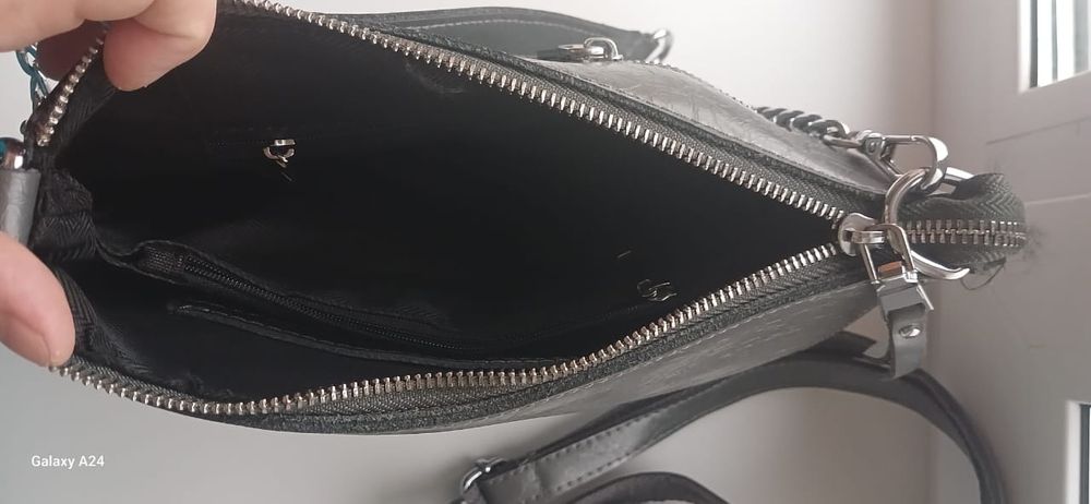 Продаётся женская сумка