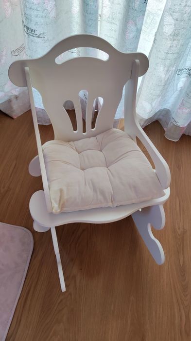 Люлеещо столче бяло