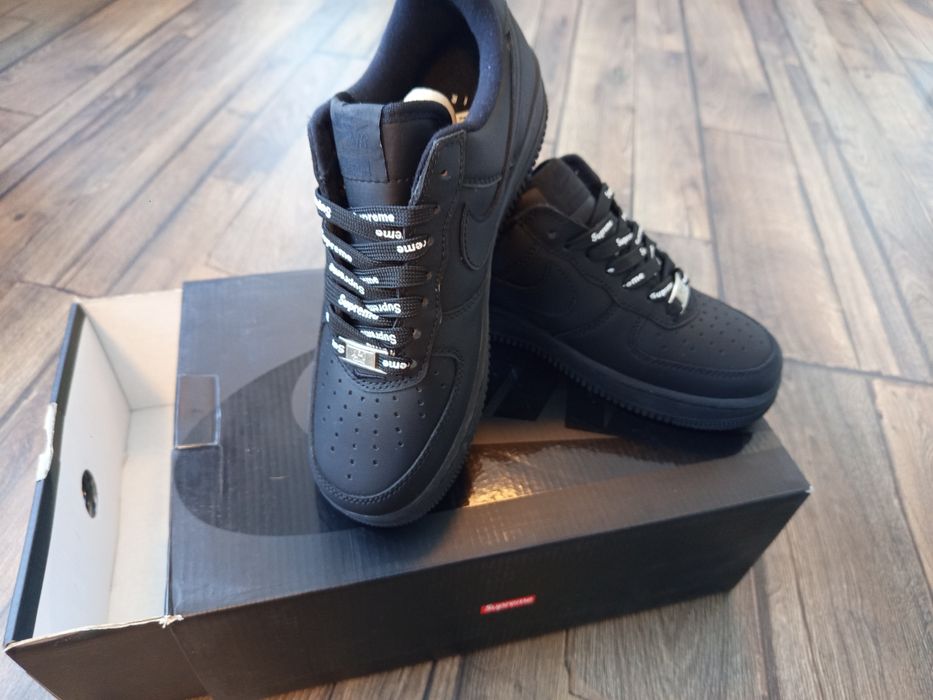 Nike Air Force 1 x Supreme Black - Mărimea 38 - Nou în Cutie