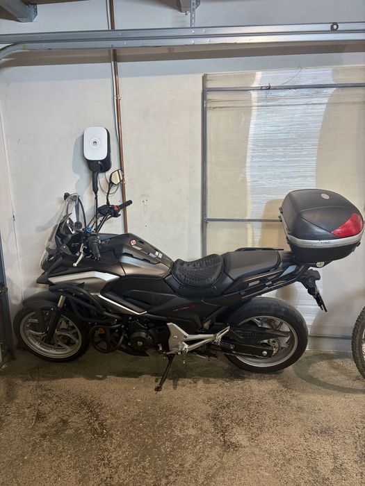 Honda NC750X 2016