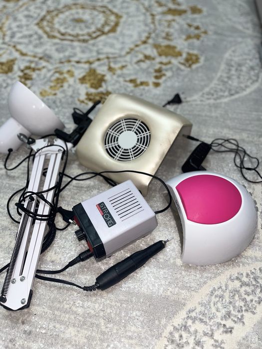 Продам маникюрный набор