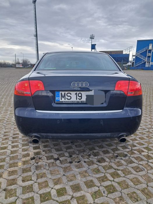 Audi A4  1.8 T automat