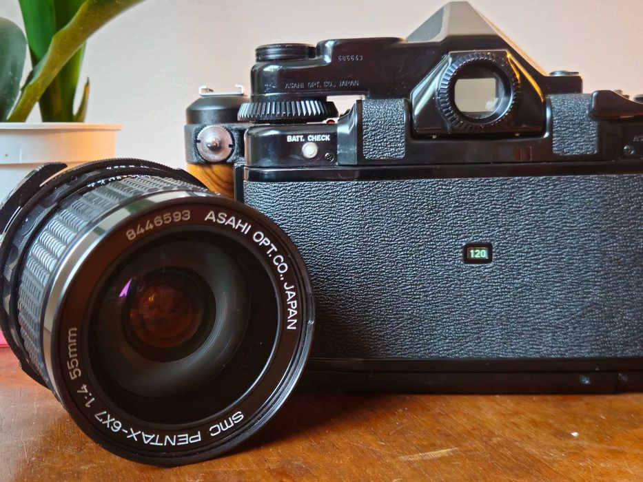 Продавам Pentax 6x7 MLU