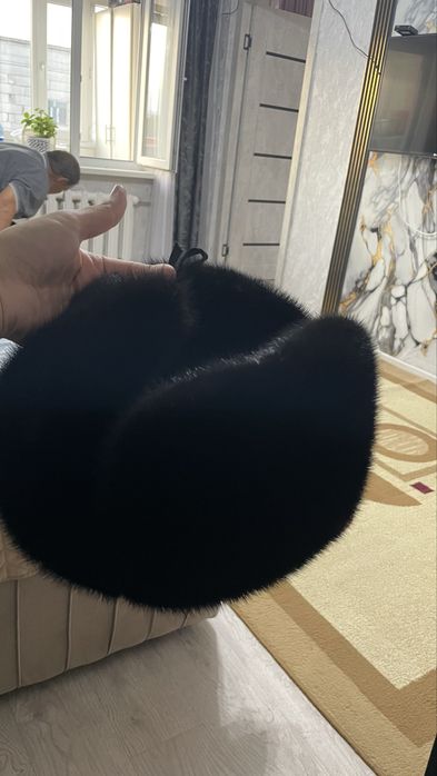 Продам норковую шапку