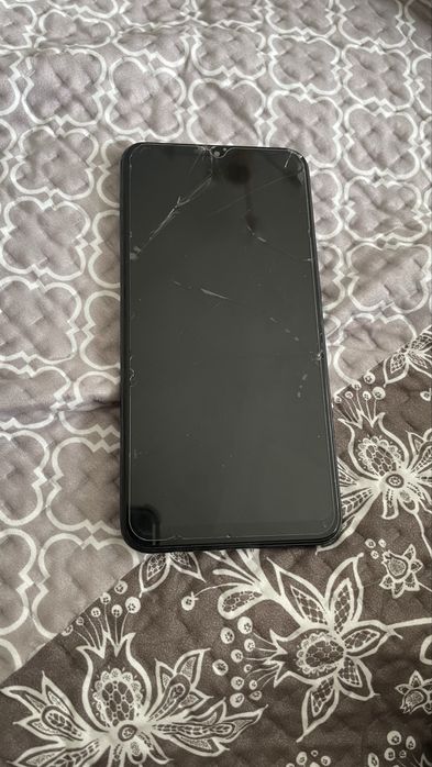 Телефон самсунг а10