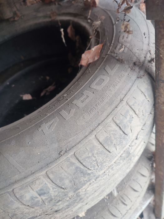 Шины 185/ 70  R14...